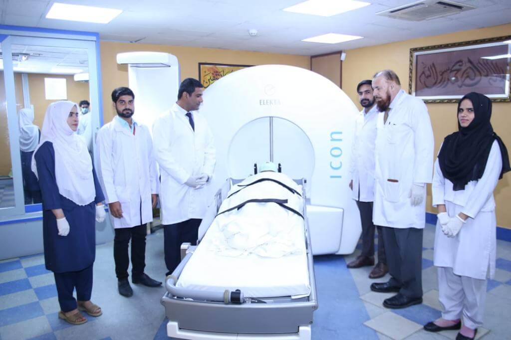 doctor opearting MRI at NCCI